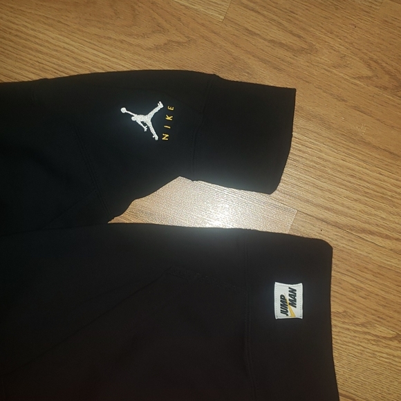 New Jordan Jumpman sweatshirt sizes L and XL - Picture 4 of 8
